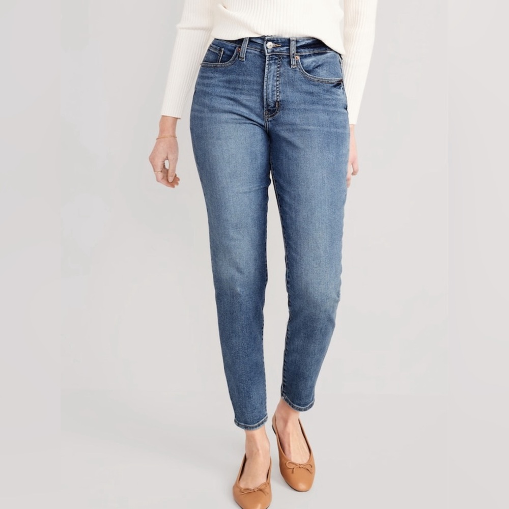 Old Navy High Rise Straight Jeans